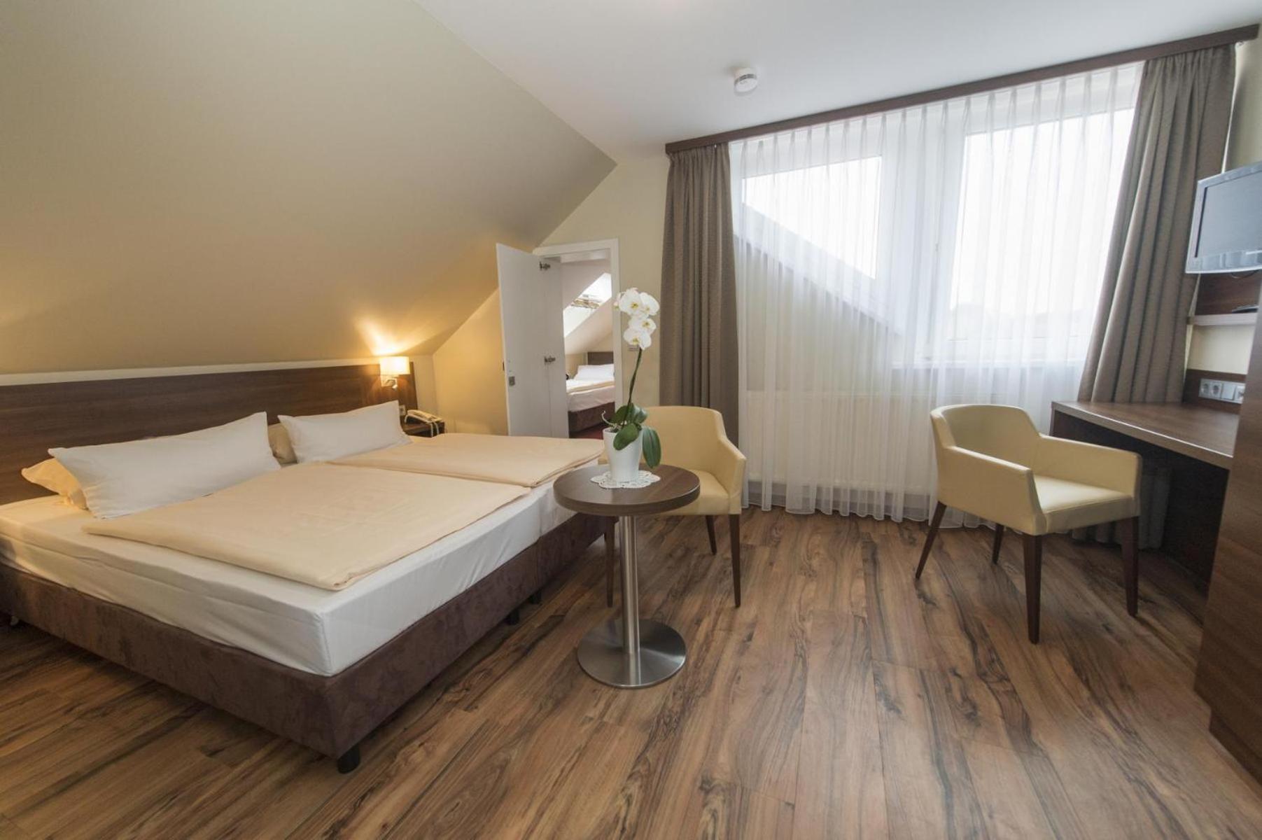 Landgut Stemmen Hotel Luaran gambar